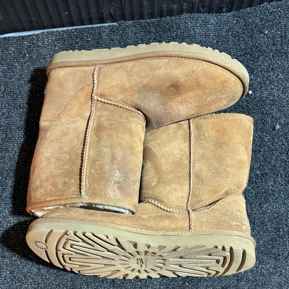 UGG Classic Tan Suede Boots